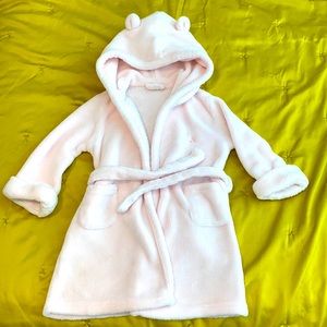 Baby Gap Robe - Girls 2T, great condition. Very plush! 💕